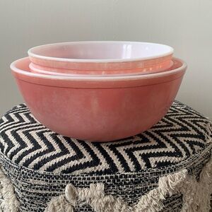Pink Pyrex Bowls 404 and 2x 403